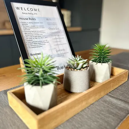 Aquaterra With Hot Pool -