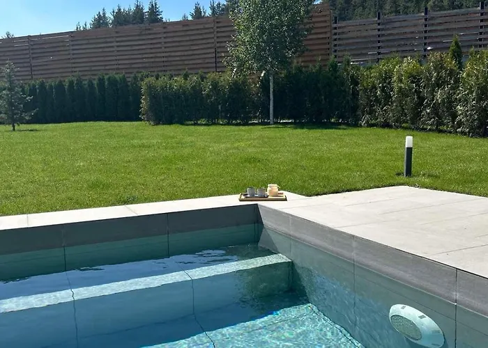 Aquaterra With Hot Pool -